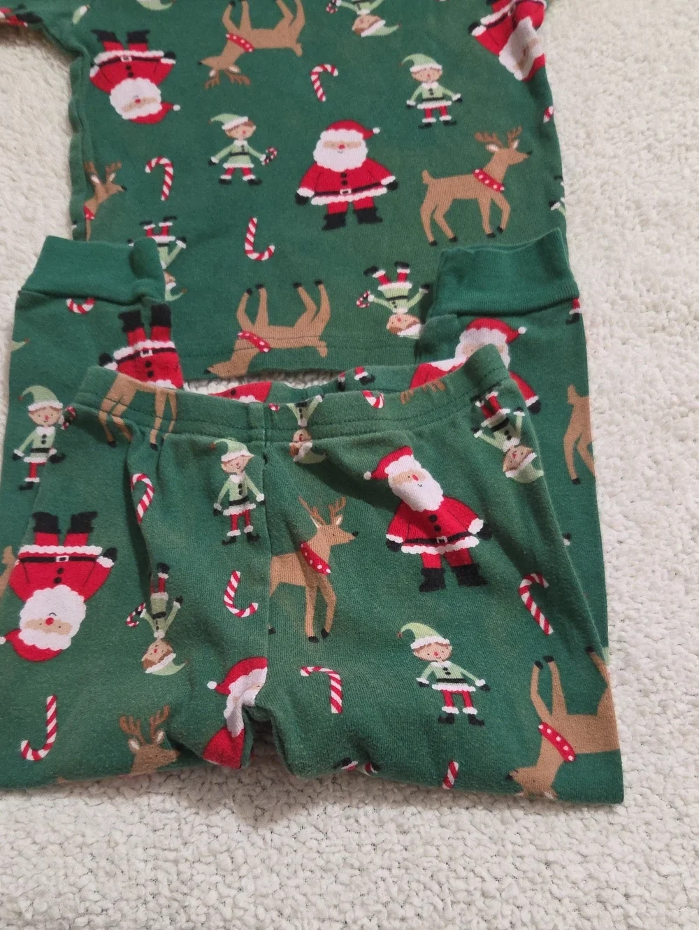 CARTERS 2PC CHRISTMAS PAJAMAS